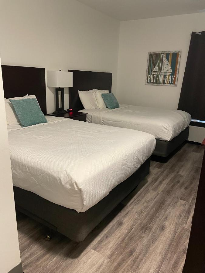 Bay Lodging Resort Put-in-Bay Ngoại thất bức ảnh